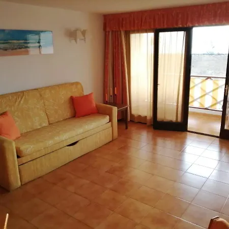 Neptuno Playa 16 Puerto de Santiago (Tenerife)